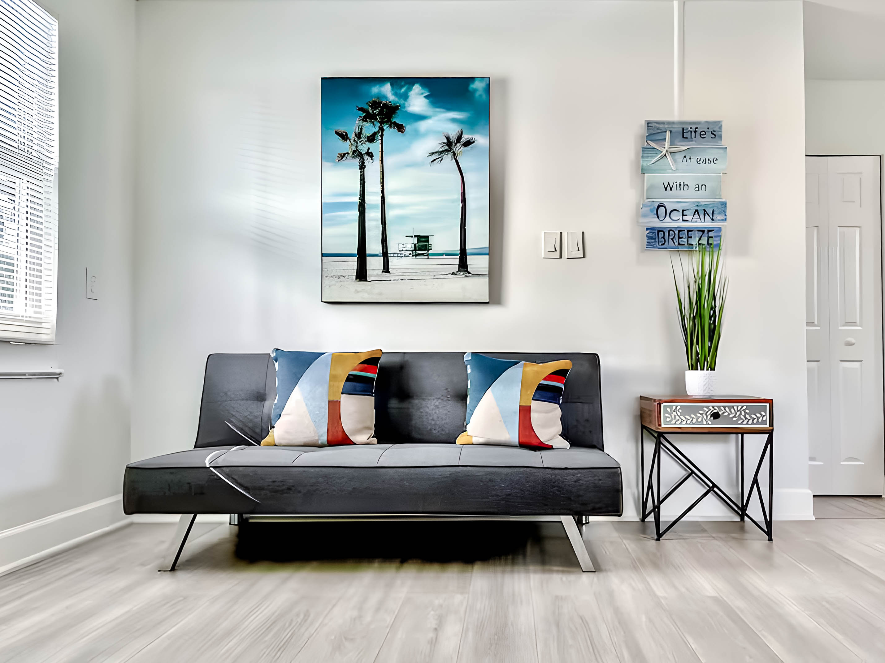 Studio — Plus (Large) · Pineapple 101 - Image 3