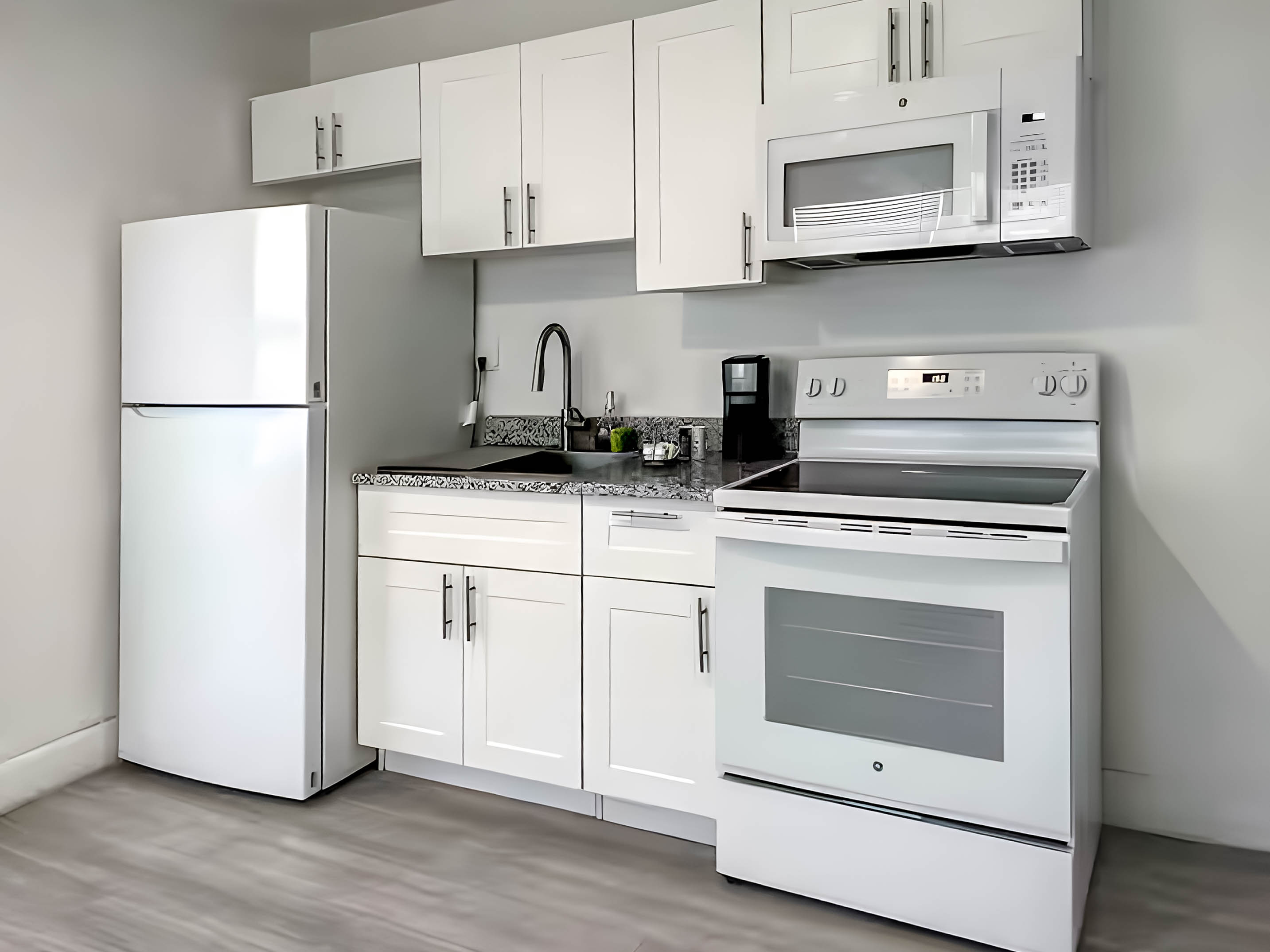 Studio - Compact · Unit 2526 - Image 4