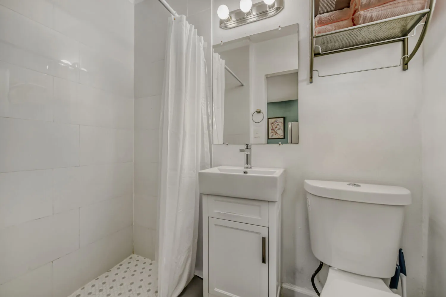 Studio — Compact · Unit 2528 - Image 7