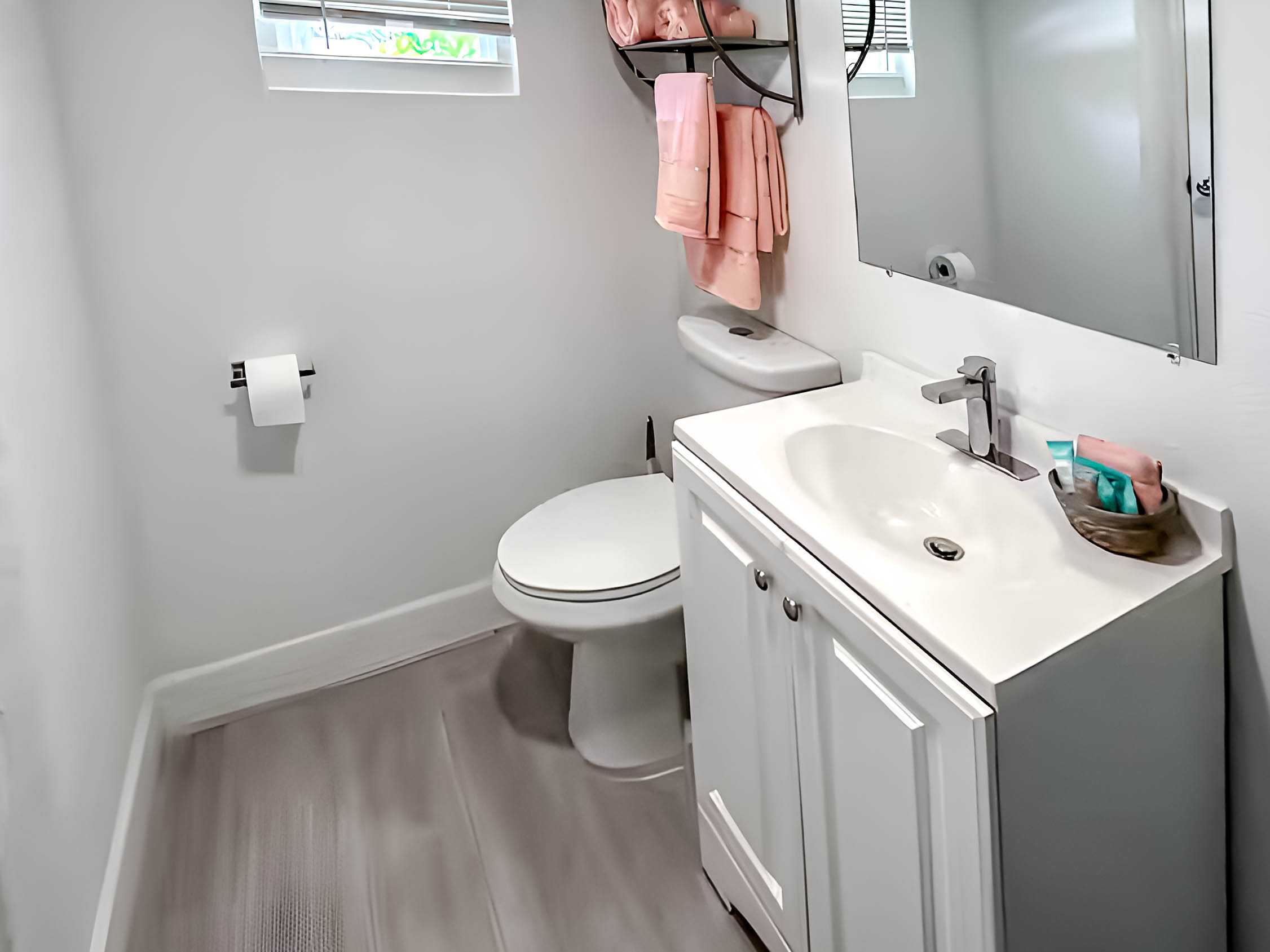 Studio — Compact · Unit 2536 - Image 6