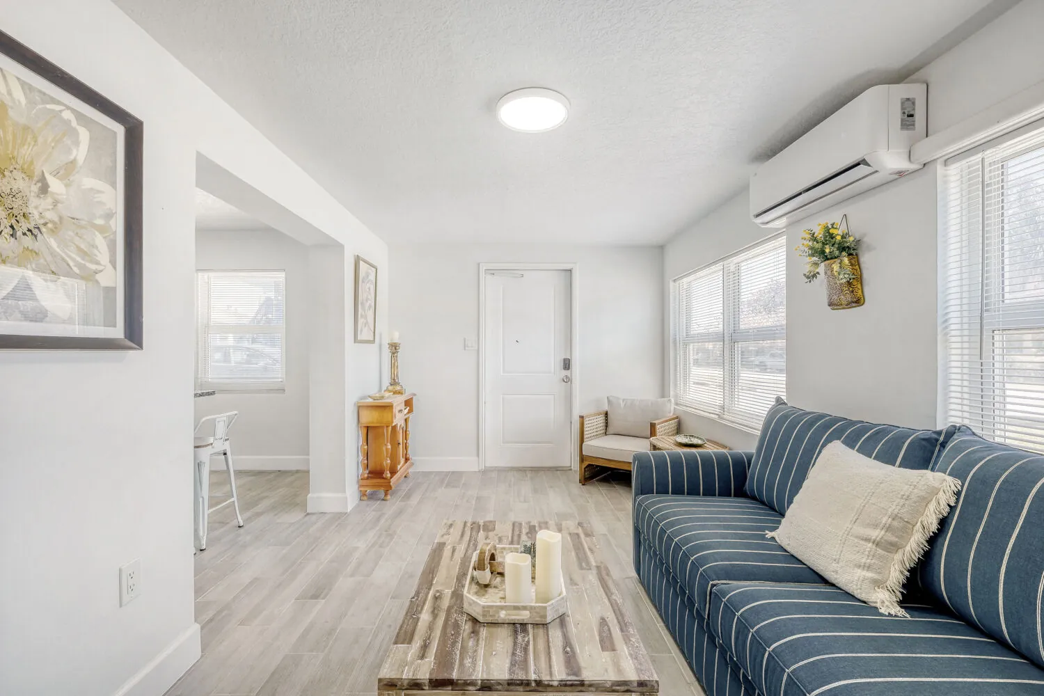 1 Bedroom, 1 Bath · Sea Grape 101 (Building 1052) - Image 2
