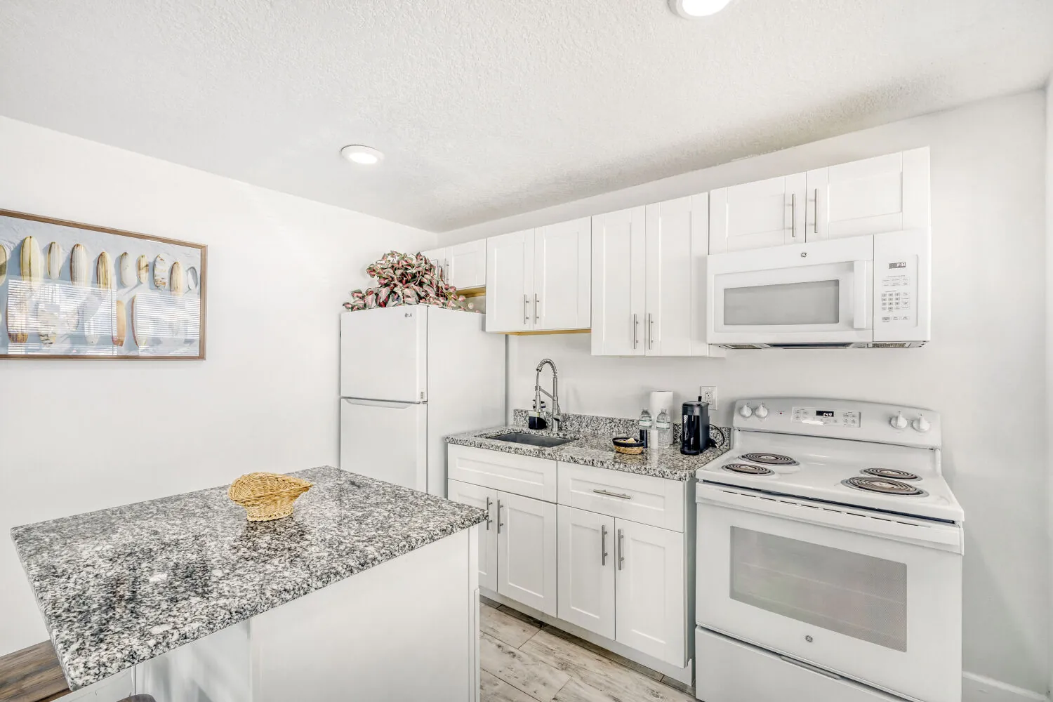 1 Bedroom, 1 Bath · Sea Grape 101 (Building 1052) - Image 5